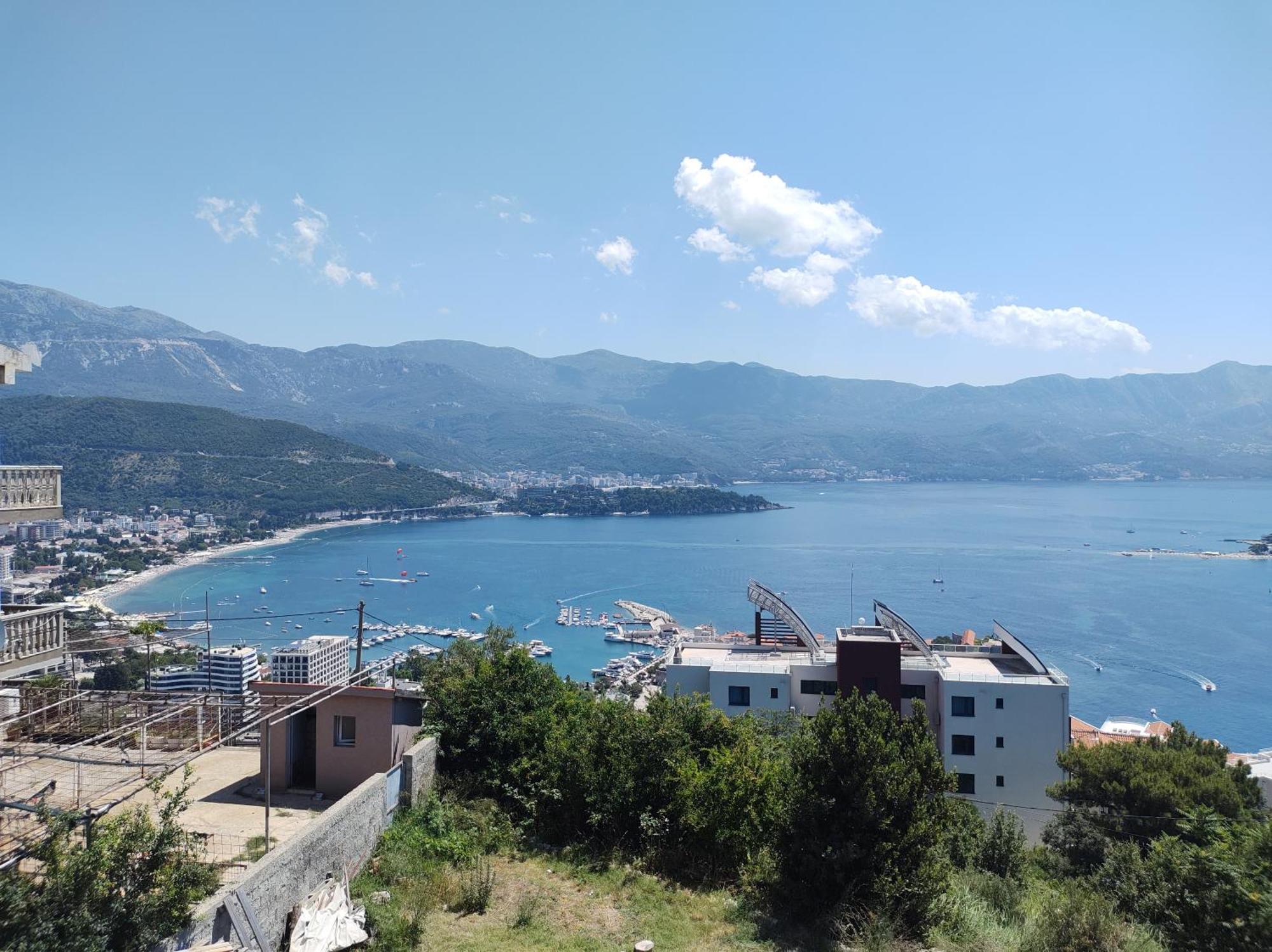 Hostel High House Budva