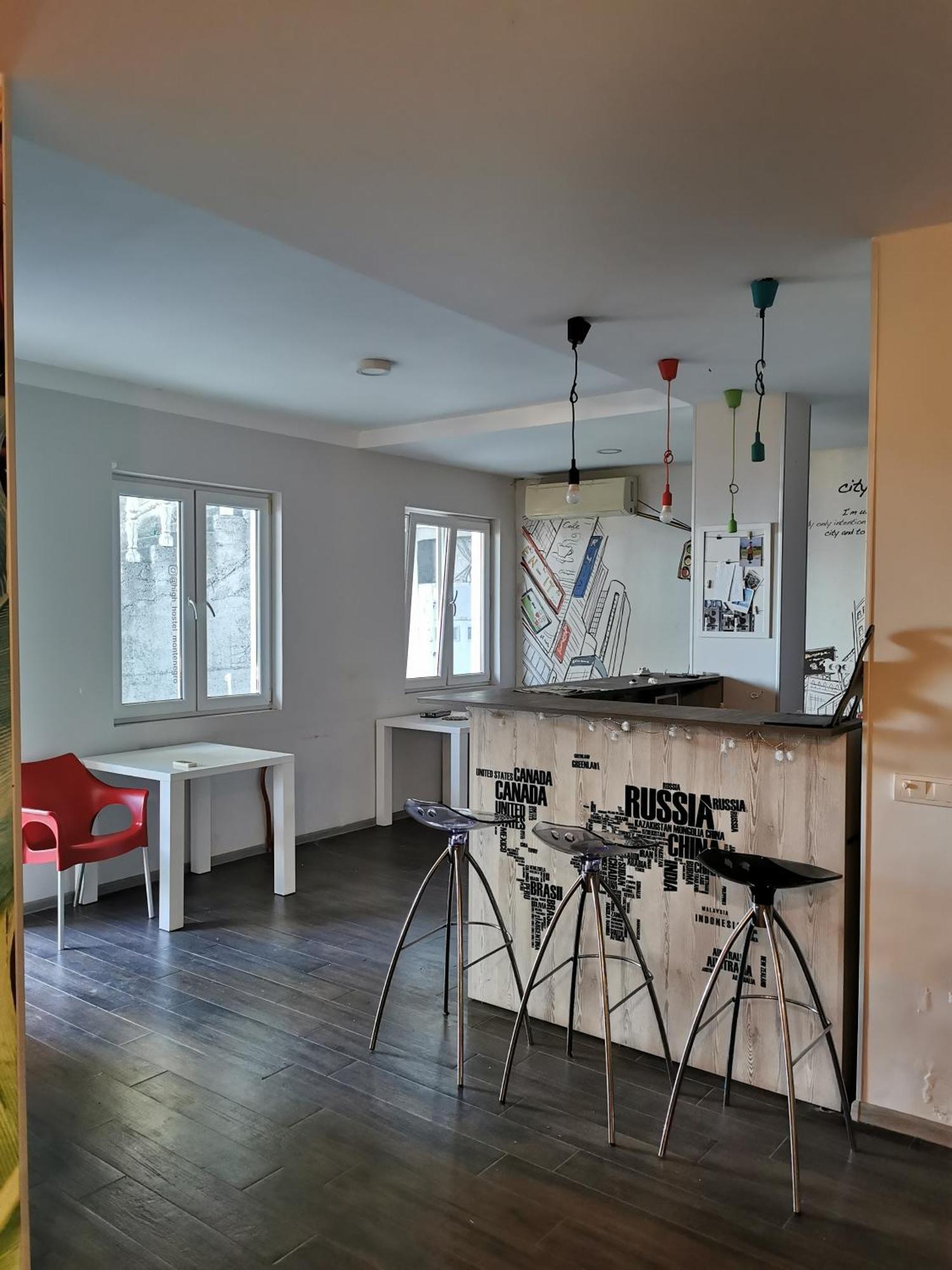 High House Hostel Budva