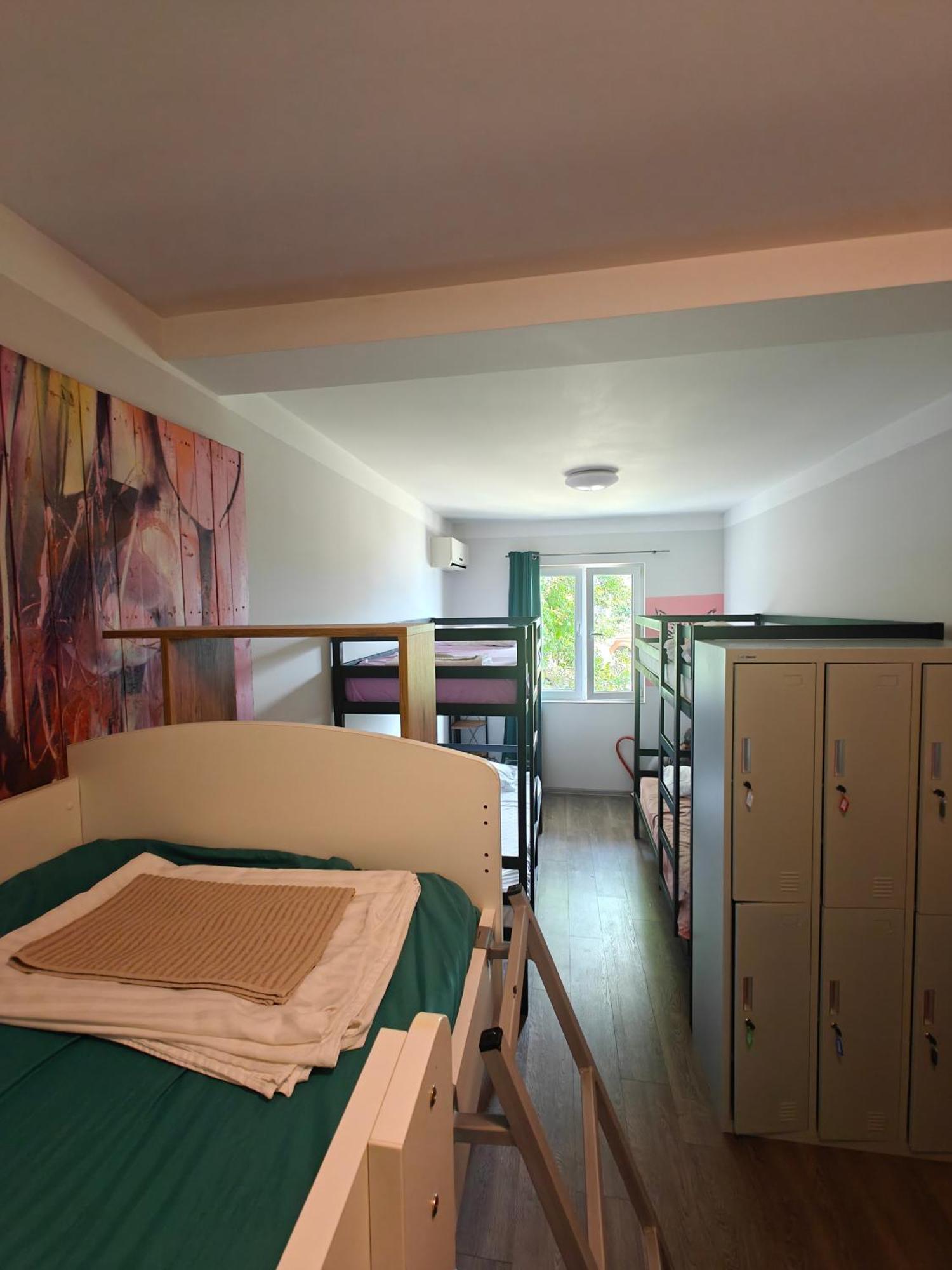 Hostel High