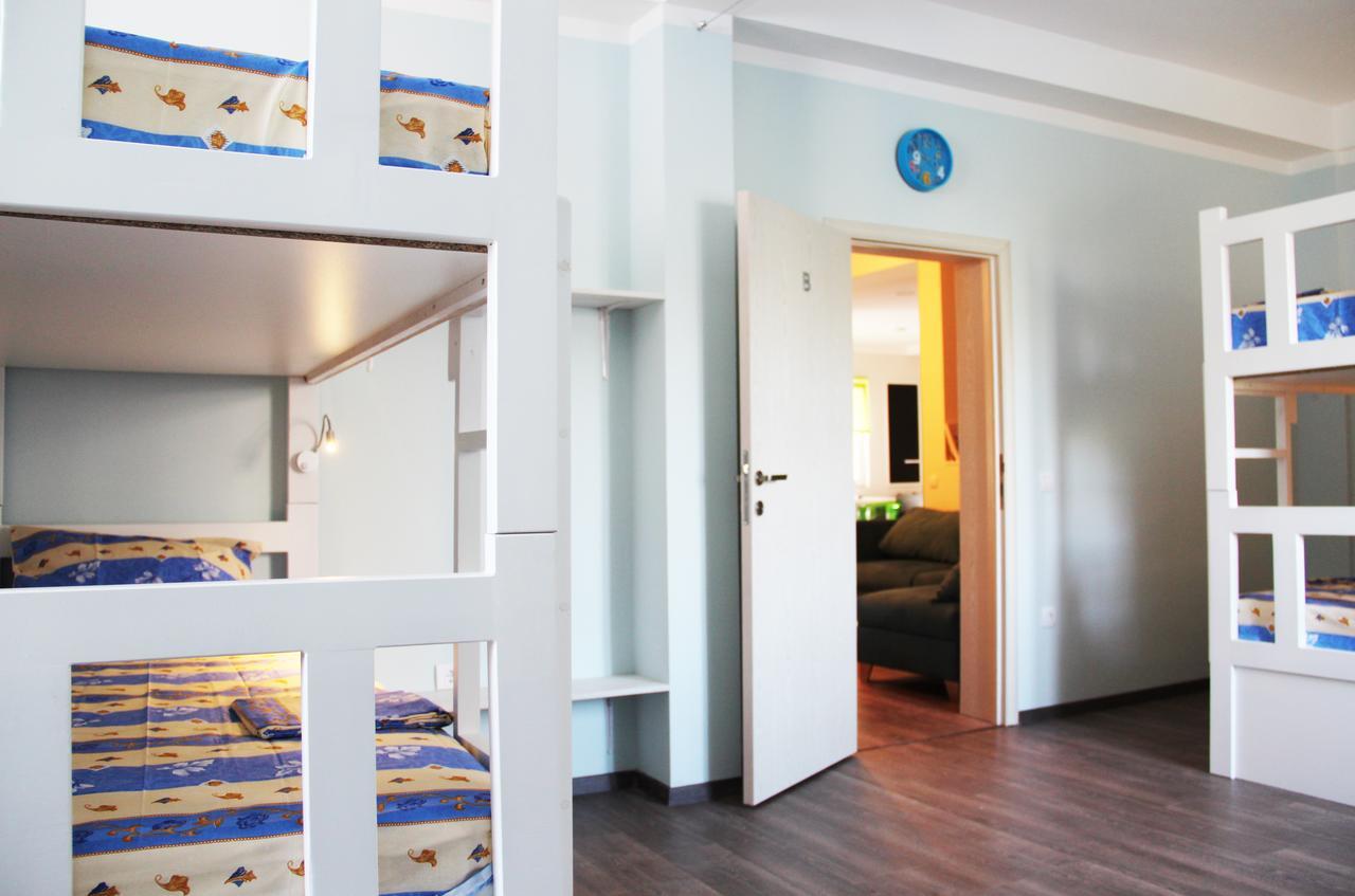 Hostel High House